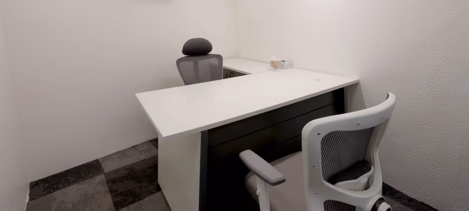 12 Sir Phirozshah Mehta Rd Borabazar Precinct, Fort Mumbai - Image 1