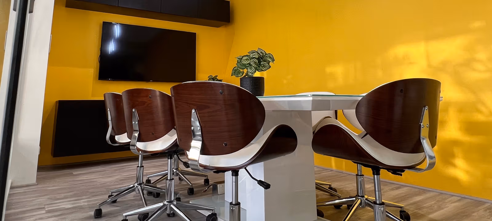 598 Albany Highway, Victoria Park - Image 1