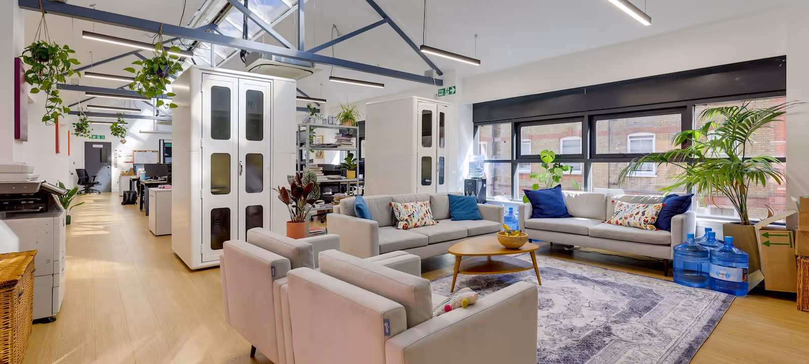 5 Cranwood Street, Old Street - Image 1