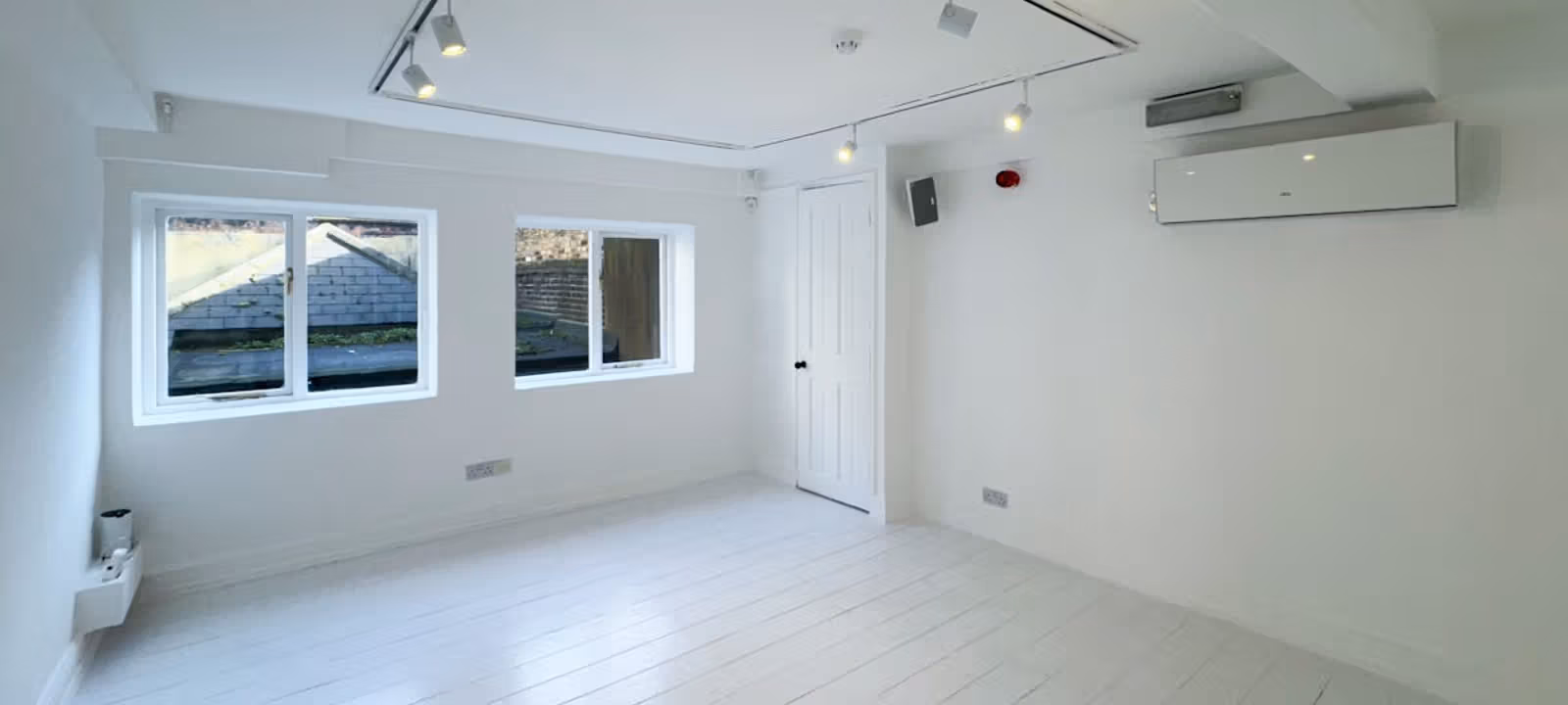 19 Greek Street, Soho - Image 1