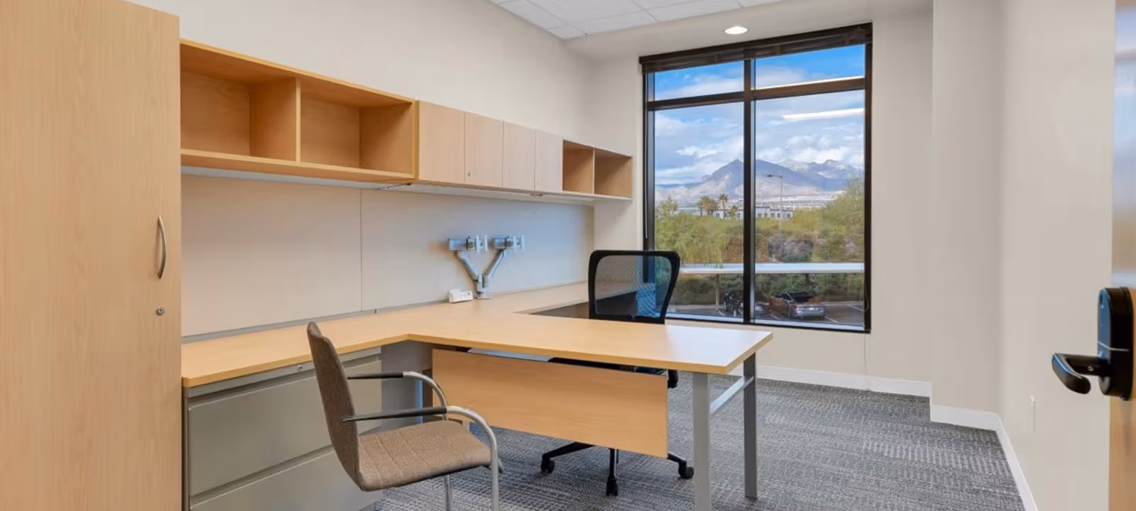 1635 Village Center Circle, Las Vegas - Image 1