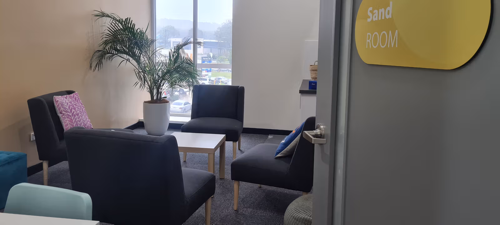 https://officehub.s3.amazonaws.com/Assets/images/55288/Sublet-Office-Space-%28Not-Shared%29-NSW-Warners-Bay-363-Hillsborough-Road-20240405120322.jpg