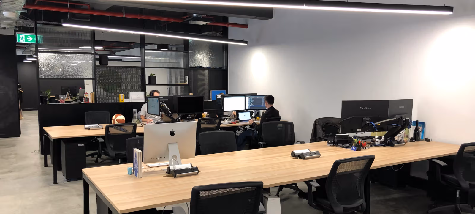 https://officehub.s3.amazonaws.com/Assets/images/6338/Coworking-Space-WA-Perth-191-St-Georges-Terrace-2020-10-30.webp