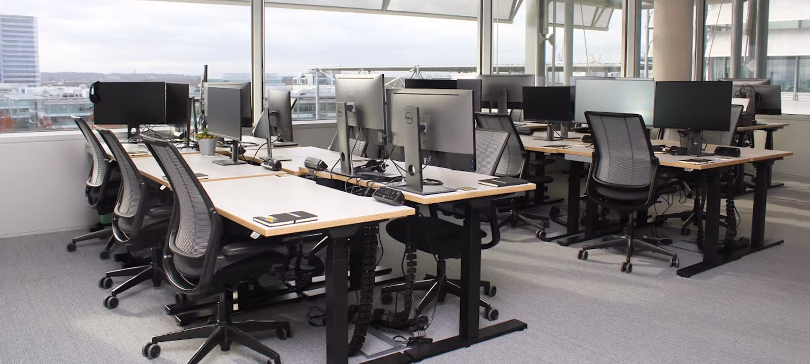 1 Ariel Way, London - Image 1