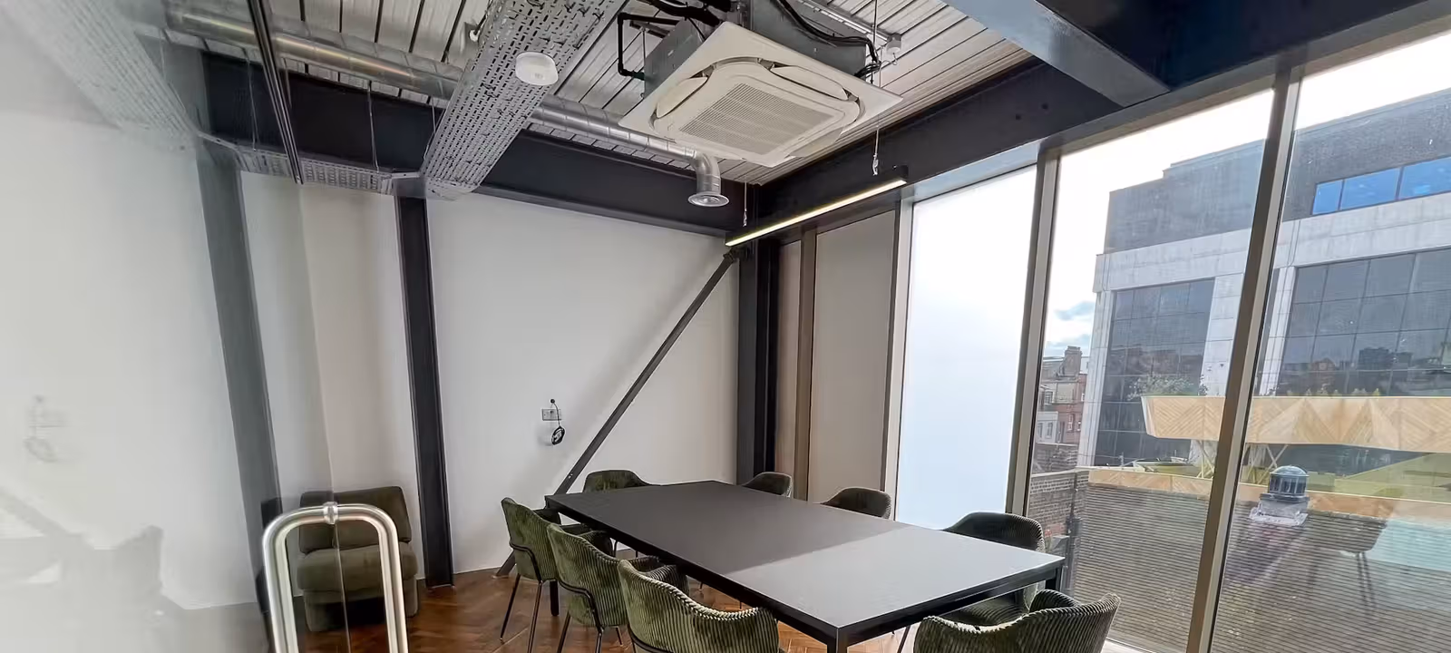 25 Settles Street, Greater London - Image 1