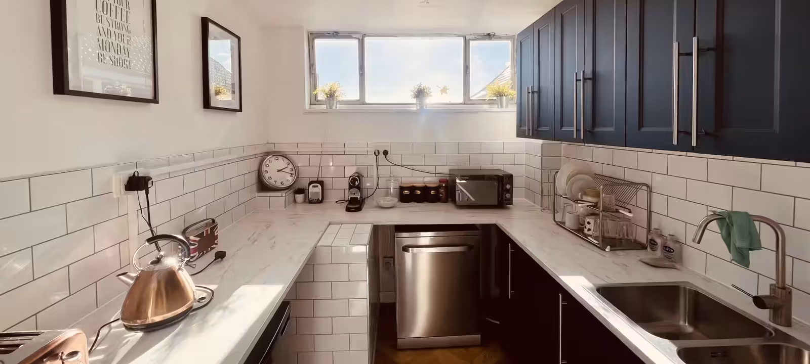 157 London Road, Greater London - Image 1