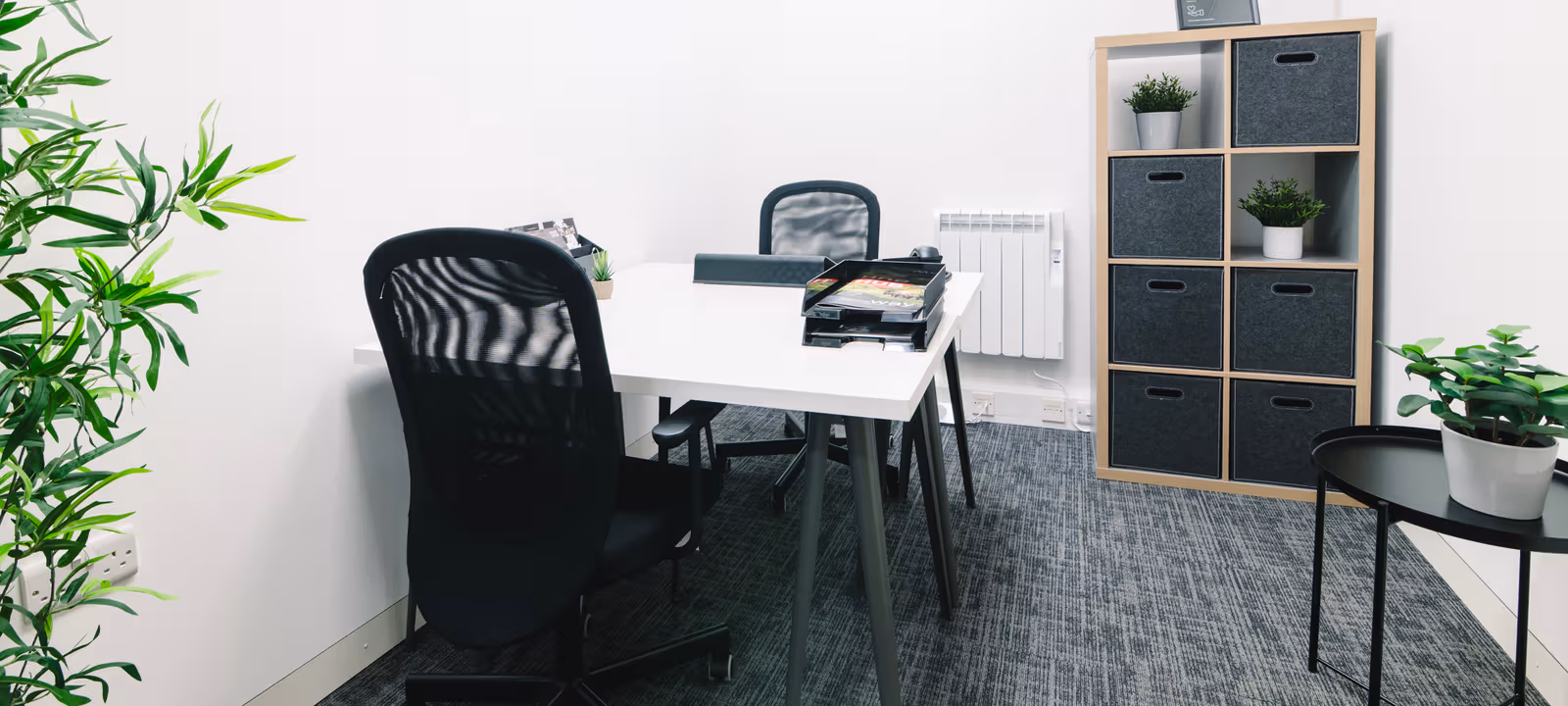 https://officehub.s3.amazonaws.com/Assets/images/8622/Serviced-Office-%28Classic%29-England-Aylesbury-7-Smeaton-Close-Pure-OfficesAyleesburyJune25Social-Size-001.JPG