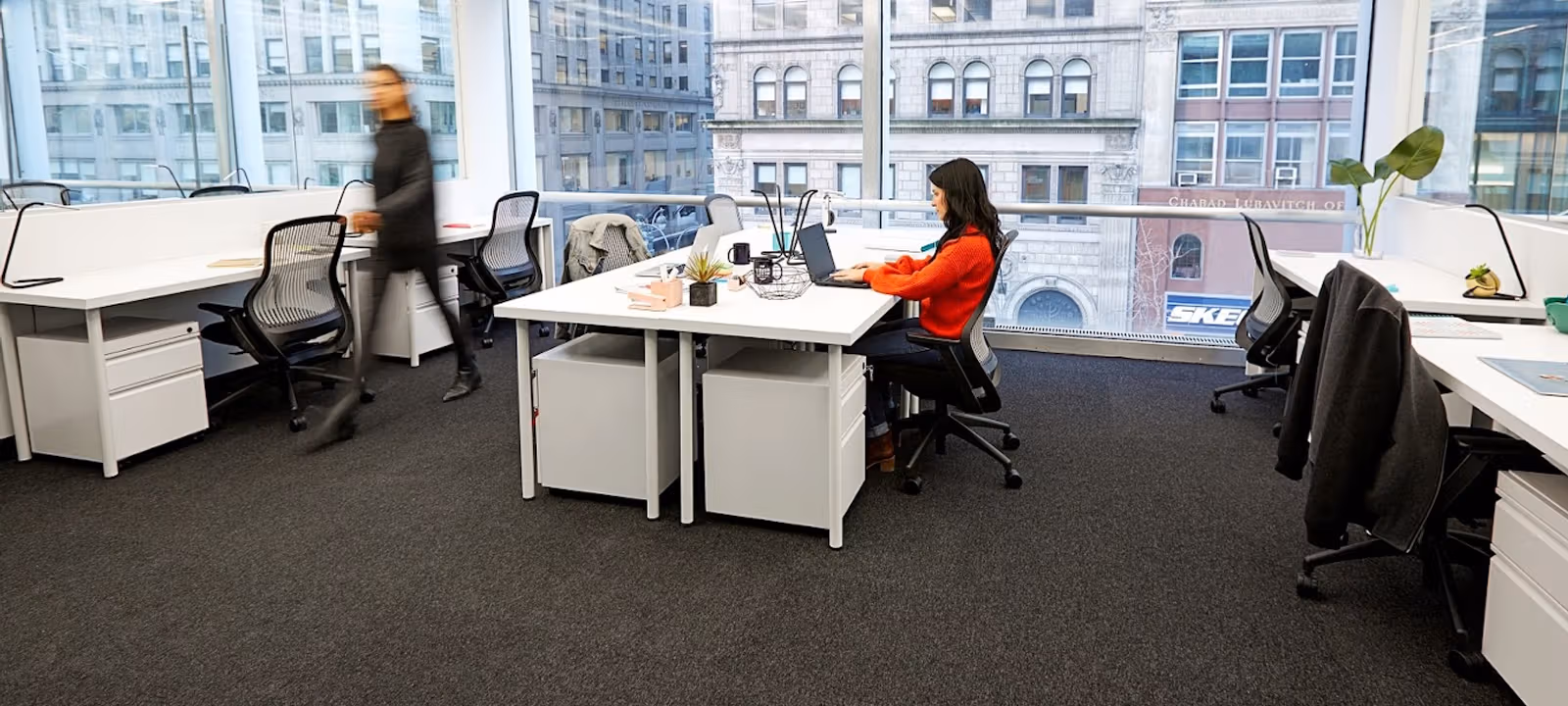 195 Broadway, Brooklyn - Image 1