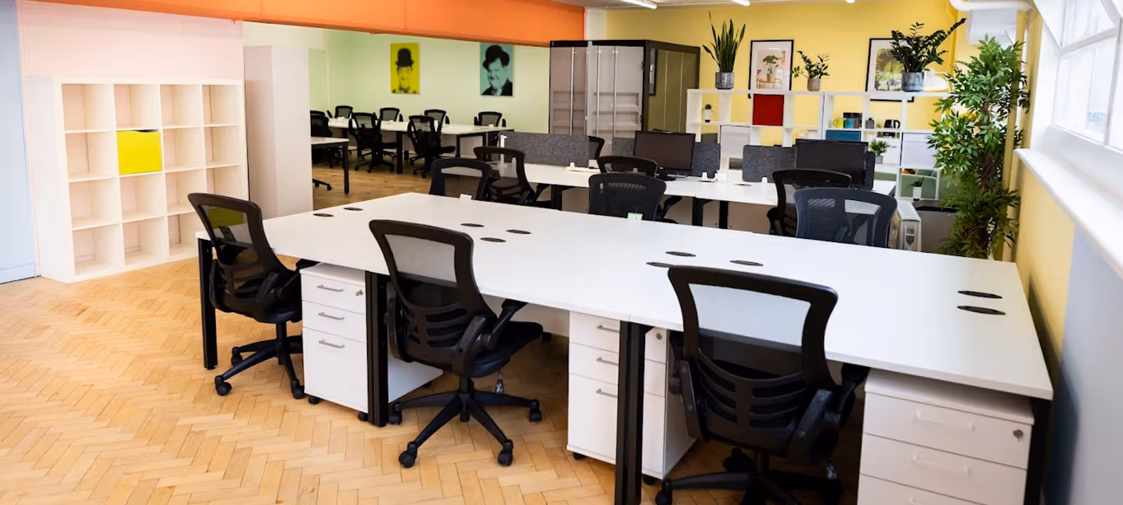 40 Bowling Green Lane, Greater London - Image 1