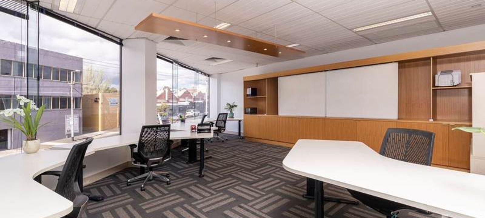 711 High Street, Kew East - Image 1