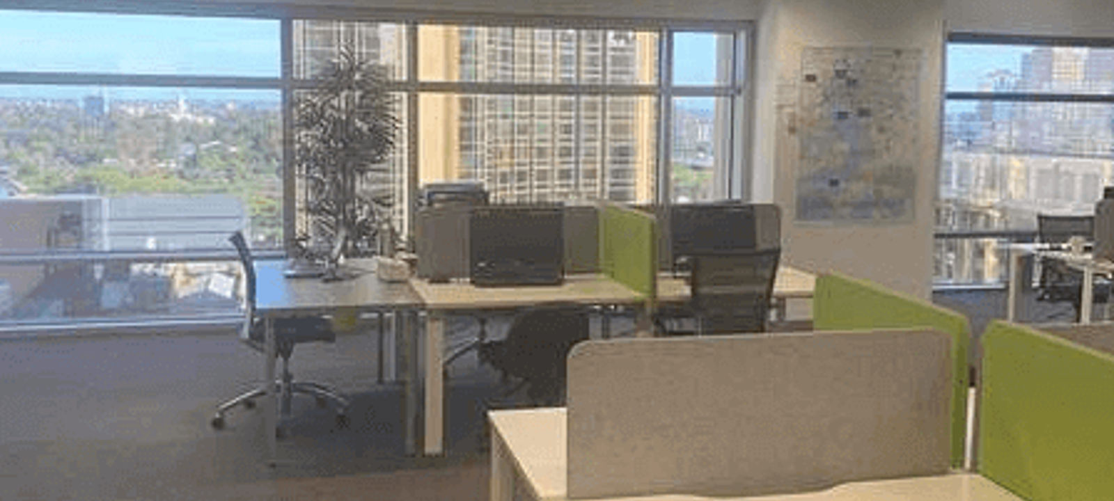 120 Collins - Image 1