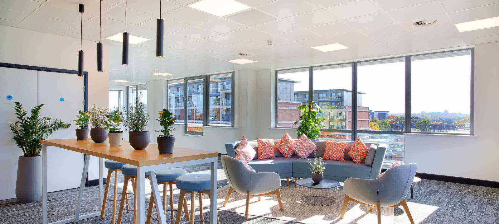 17-23 High Street, Slough - Image 1