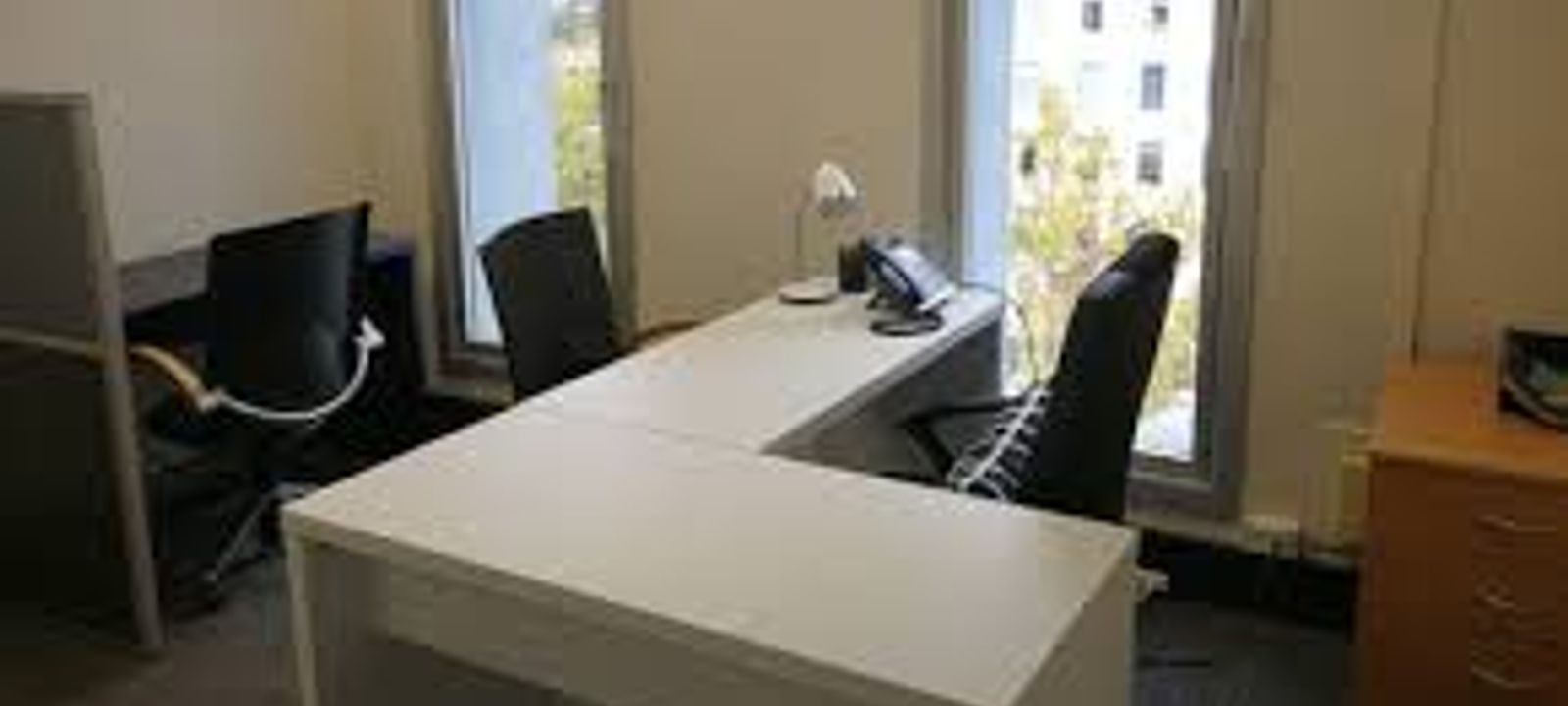 10 Hobart Place, Canberra - Image 1