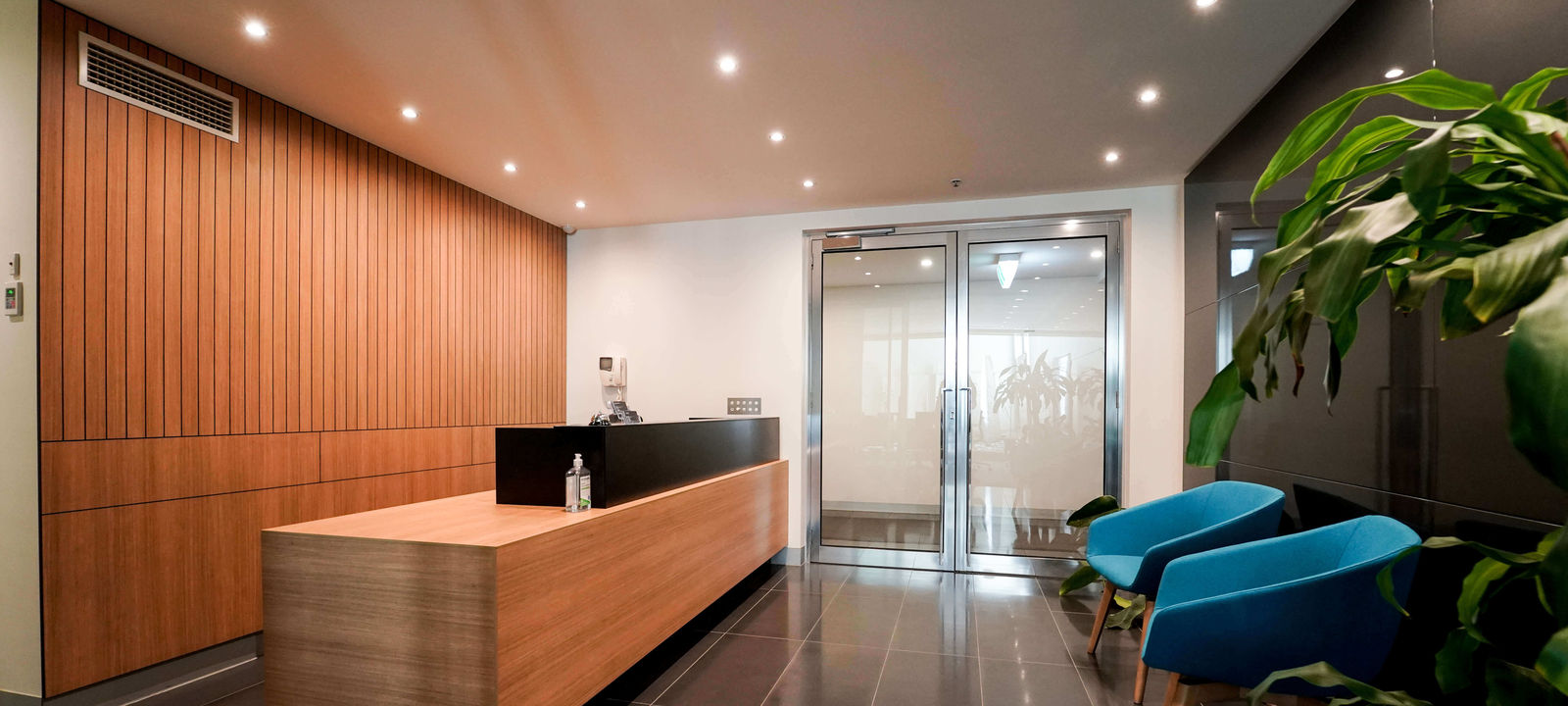 100 Queensberry Street, Carlton - Image 1