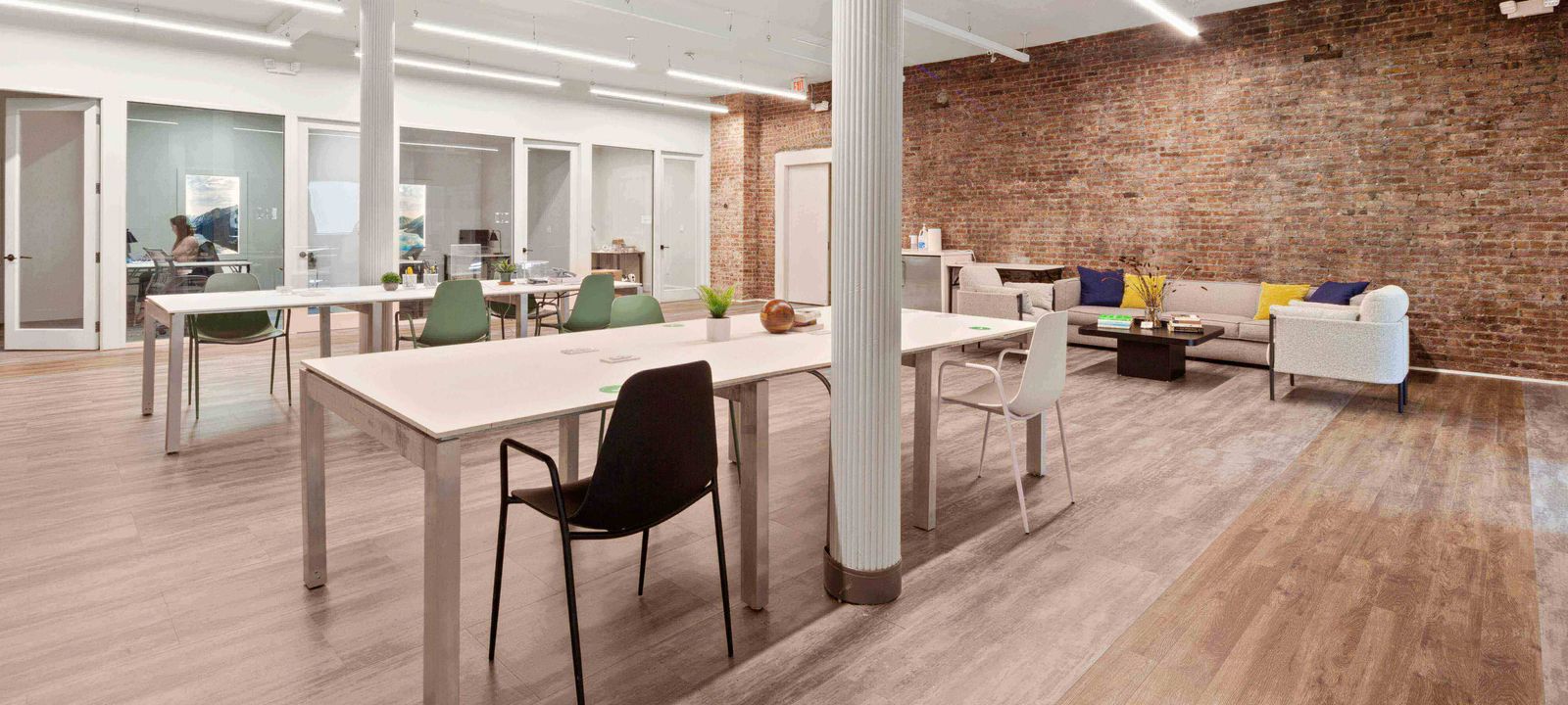 750 Manhattan Avenue, Brooklyn - Image 1