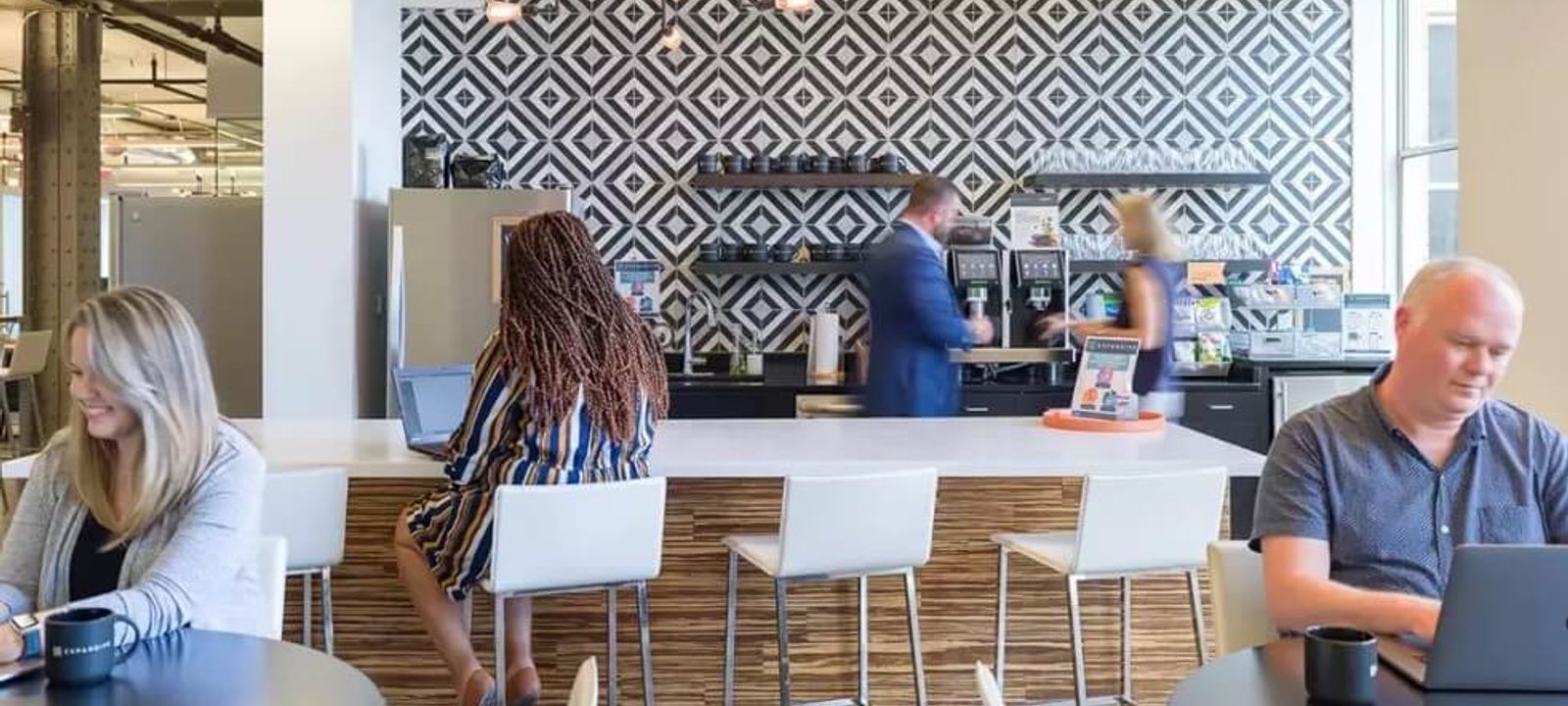 405 Main St, Houston - Image 1