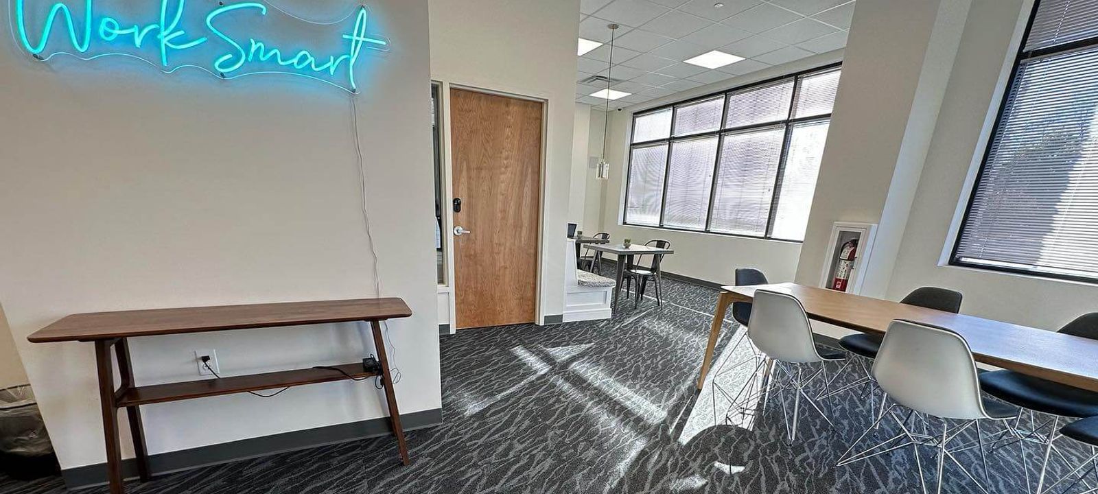 35 Broadway, Hicksville - Image 1