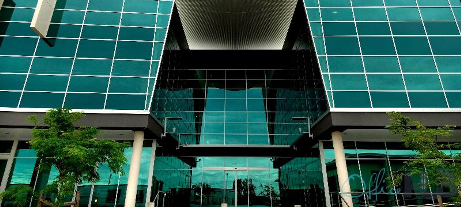 7 Clunies Ross Court, Eight Mile Plains - Image 1