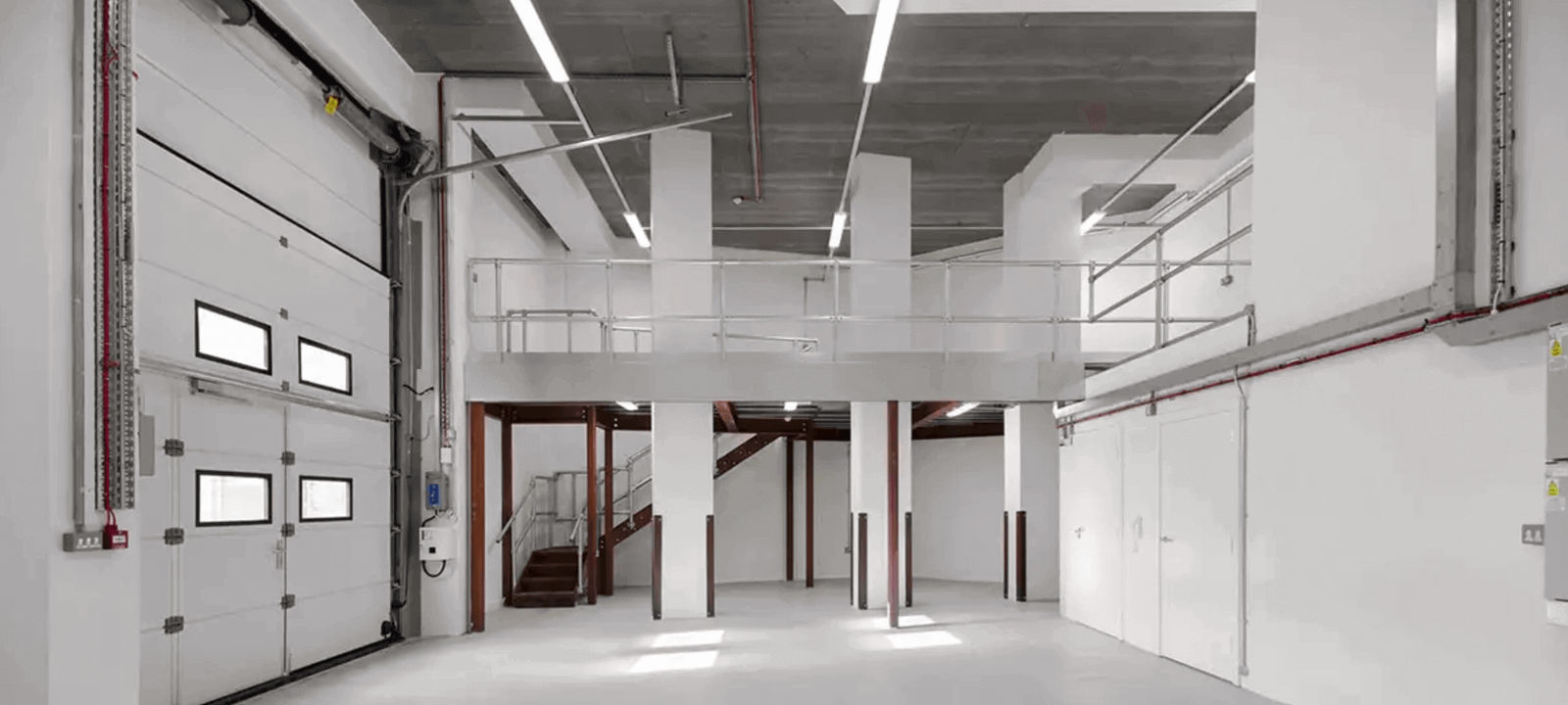 10 Prestons Road, Poplar - Image 1