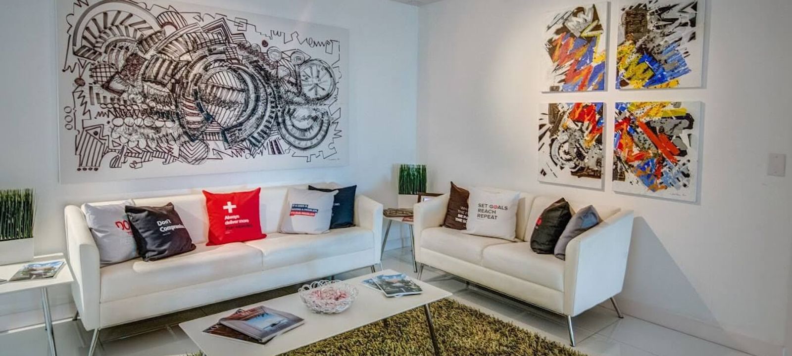 990 Biscayne Blvd, Miami - Image 1