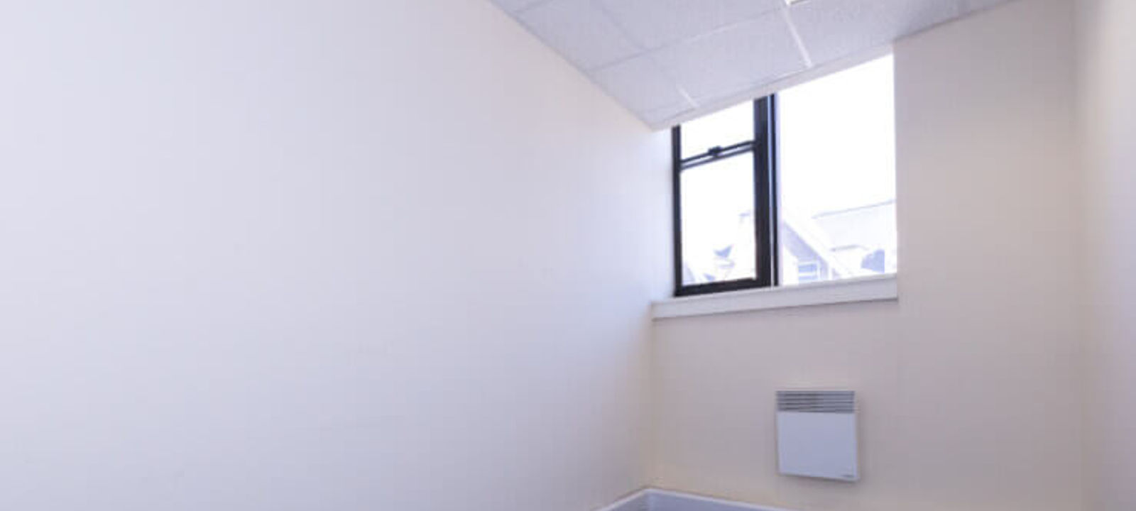 207-211 The Vale, Greater London - Image 1