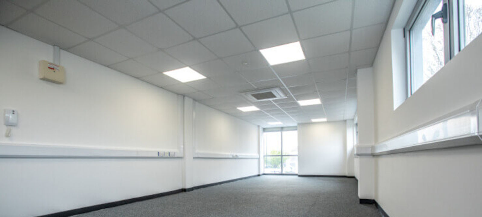 92 Oldfields Road Oldfields Trading Estate, Sutton - Image 1