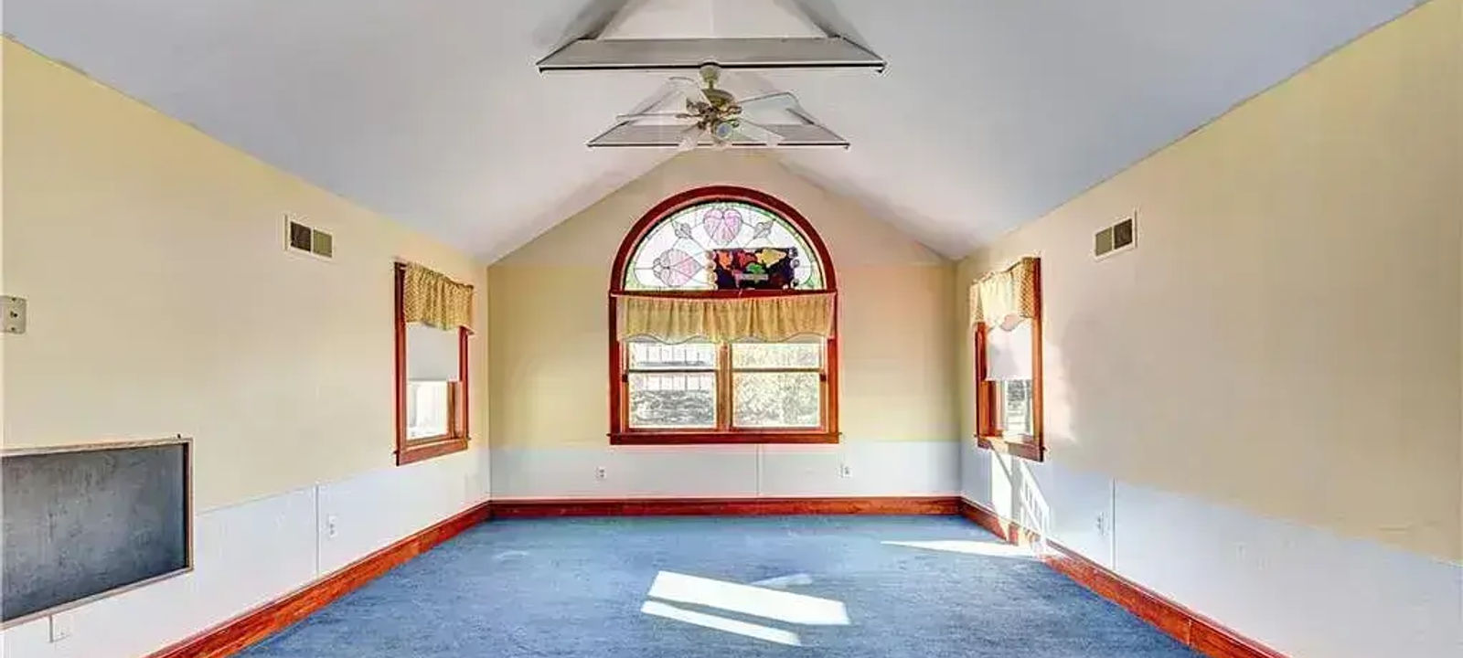 2493 New York 52, Hopewell Junction - Image 1