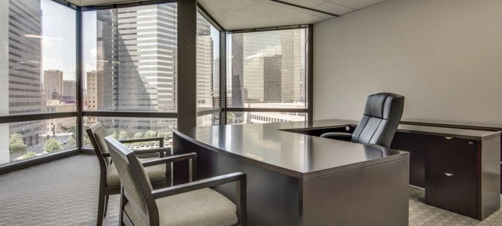 1910 Pacific Avenue, Dallas - Image 1