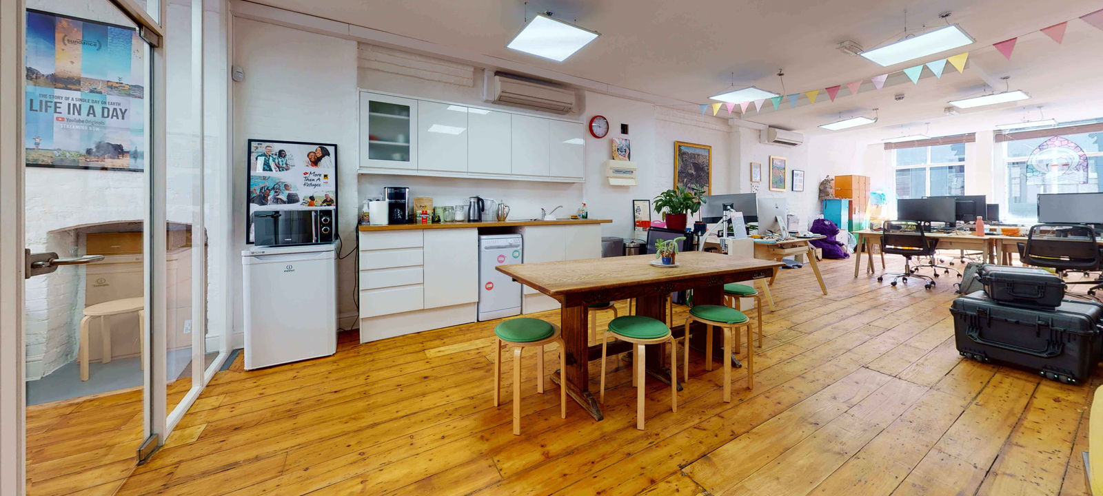 47 Farringdon Road, Greater London - Image 1