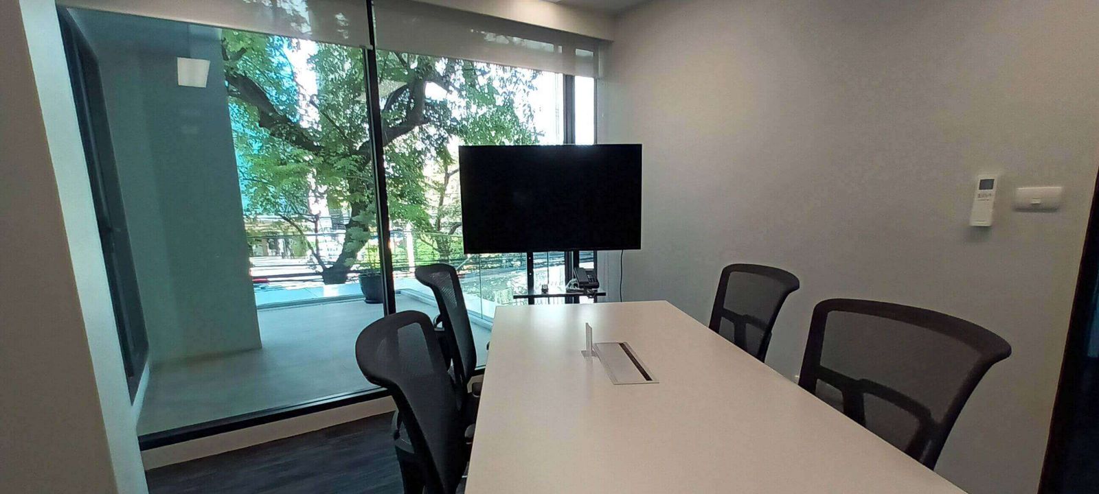 31 Sukhumvit Soi 26 (Soi Ari), Sukhumvit Road, Klongton, Klongtoey, Bangkok 10110 Sukhumvit Road, Khet Khlong Toei - Image 1