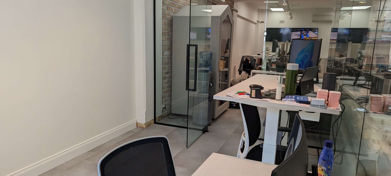 15-17 Featherstone Place, Adelaide - Image 1