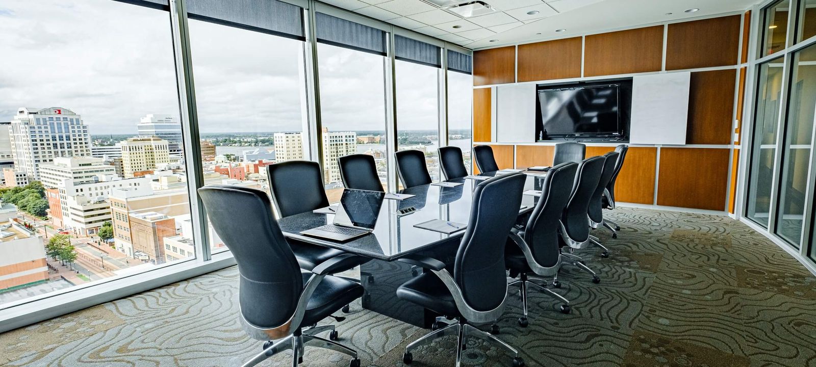 440 Monticello Avenue, Norfolk - Image 1