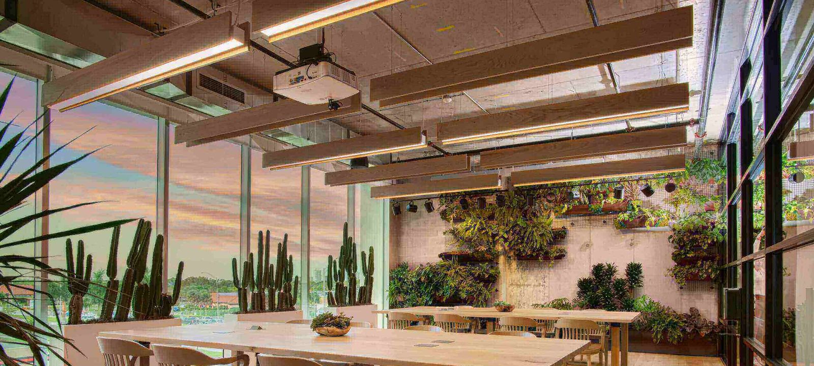 4850 Tamiami Trail N, Naples - Image 1