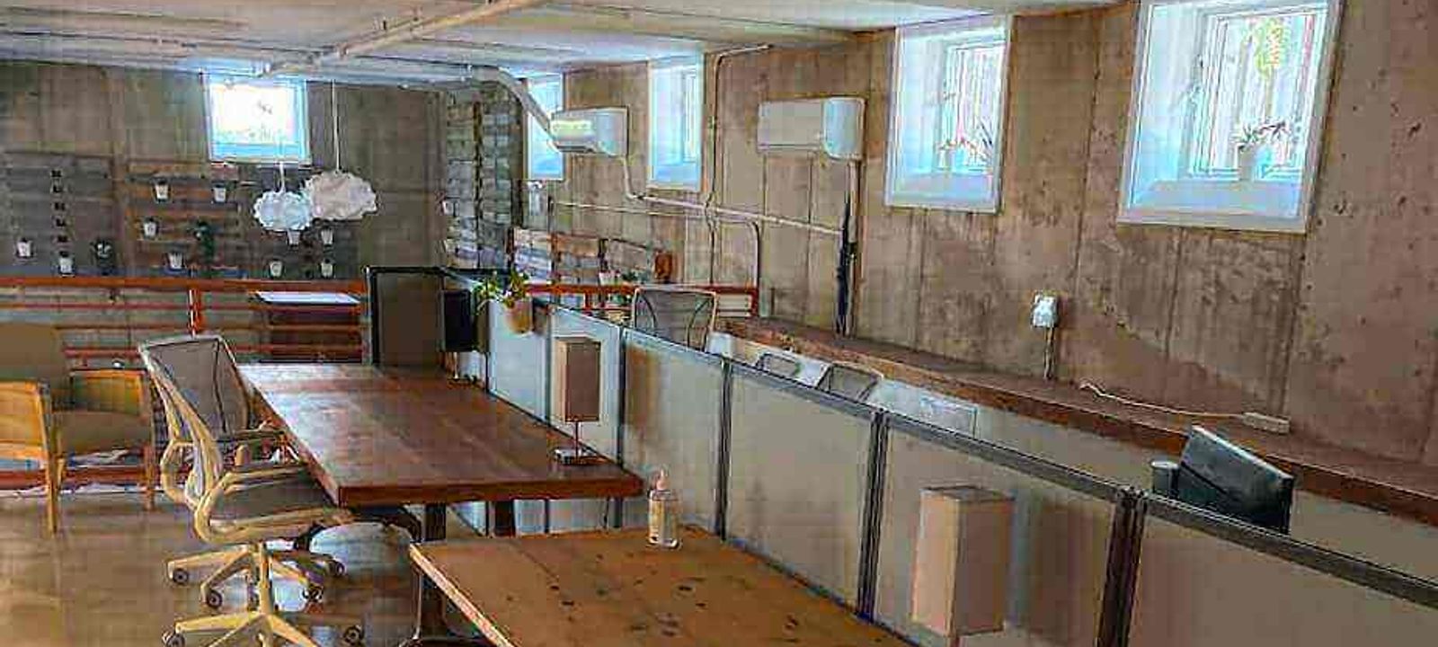 520 Carpenter Ln, Philadelphia - Image 1