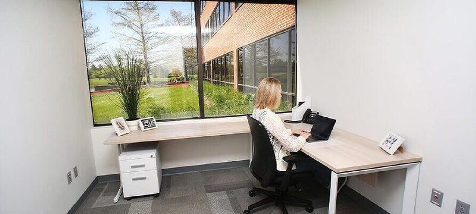 550 Congressional Blvd., Carmel - Image 1