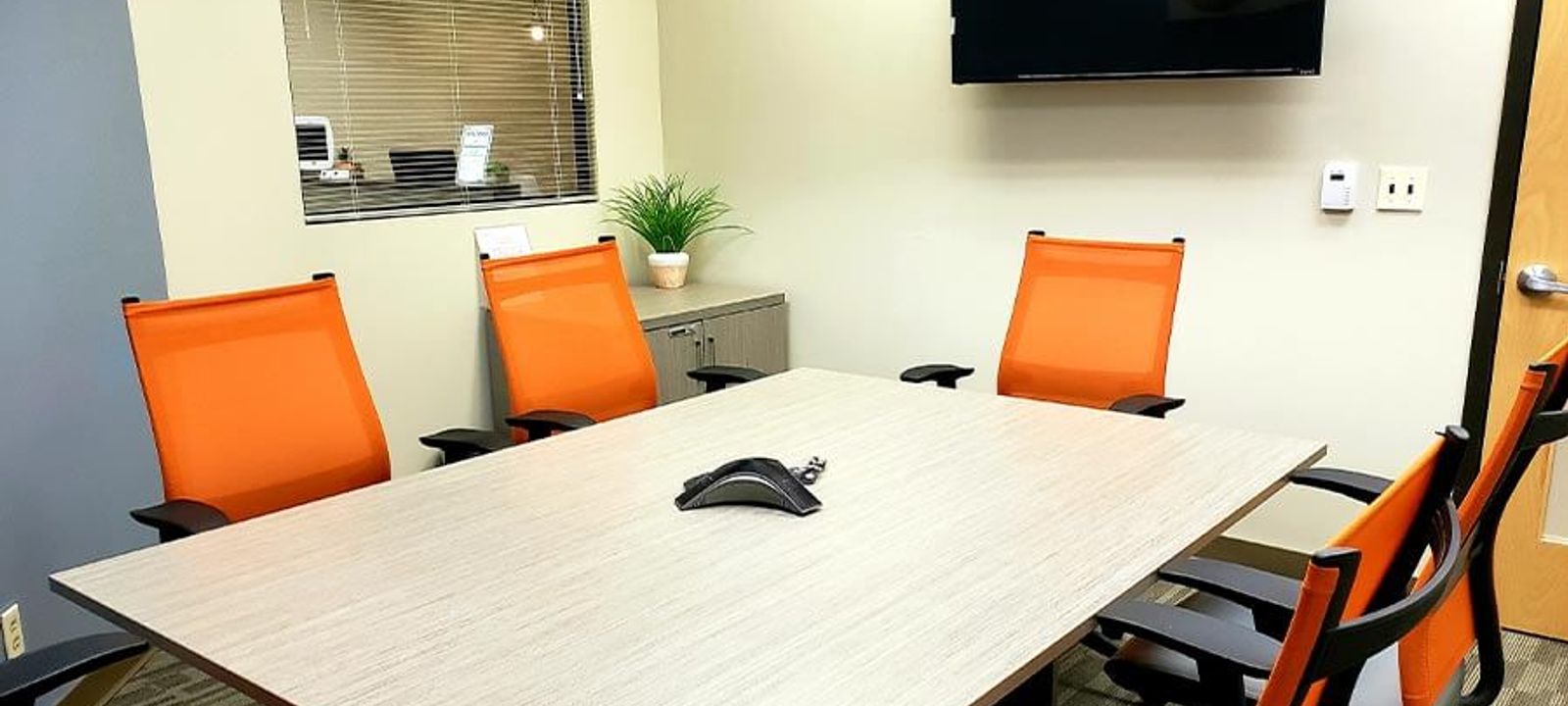 2 University Plaza, Hackensack - Image 1