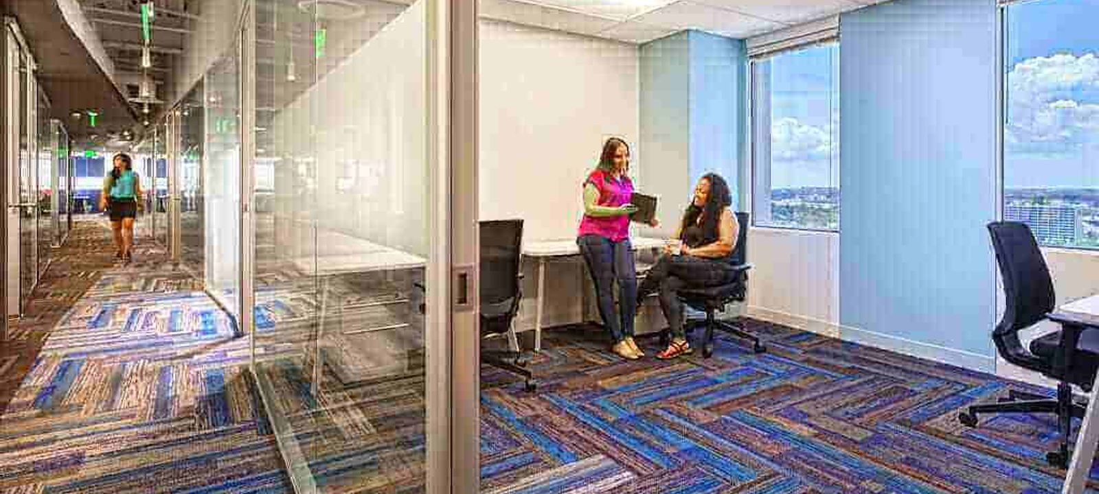 Park Tower - Image 1