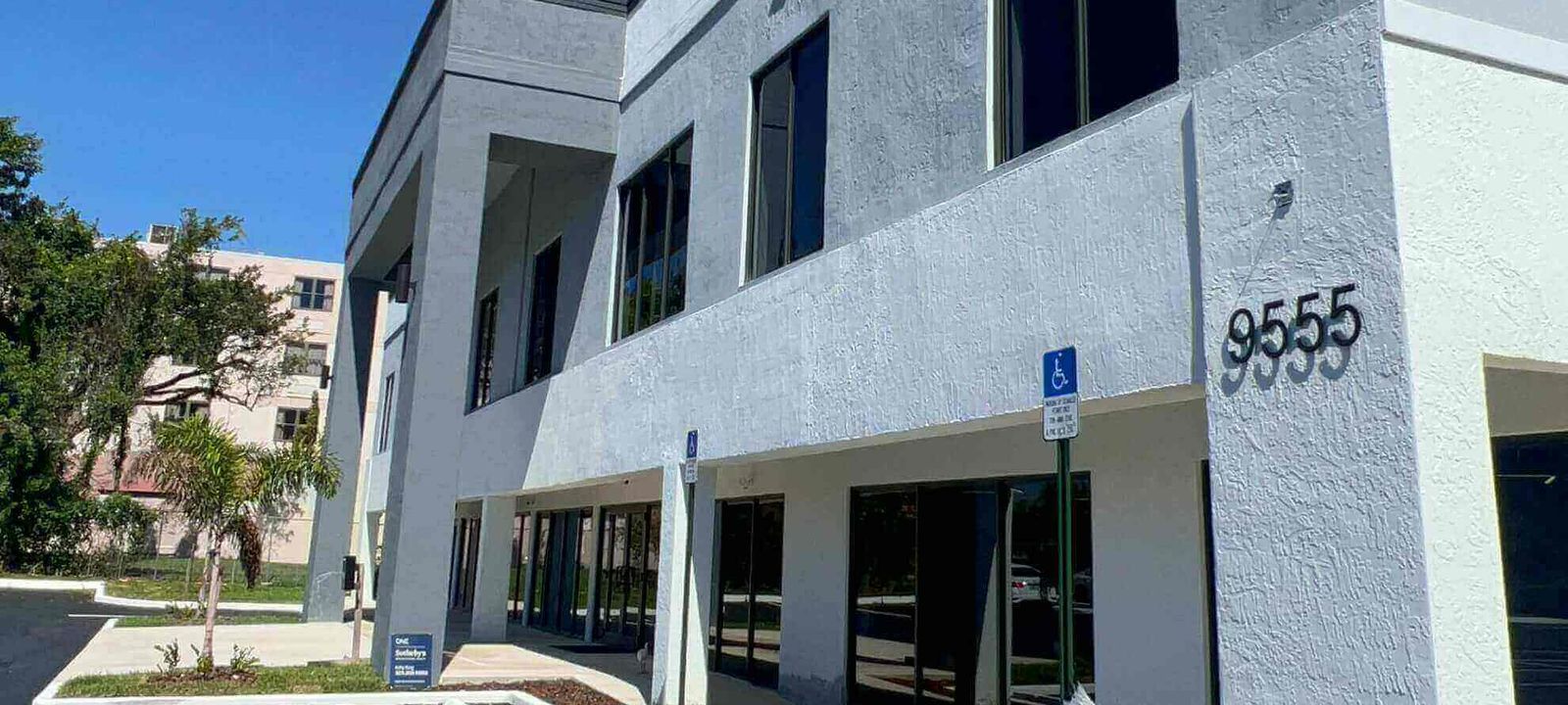 Venture X Palmetto Bay - Image 1