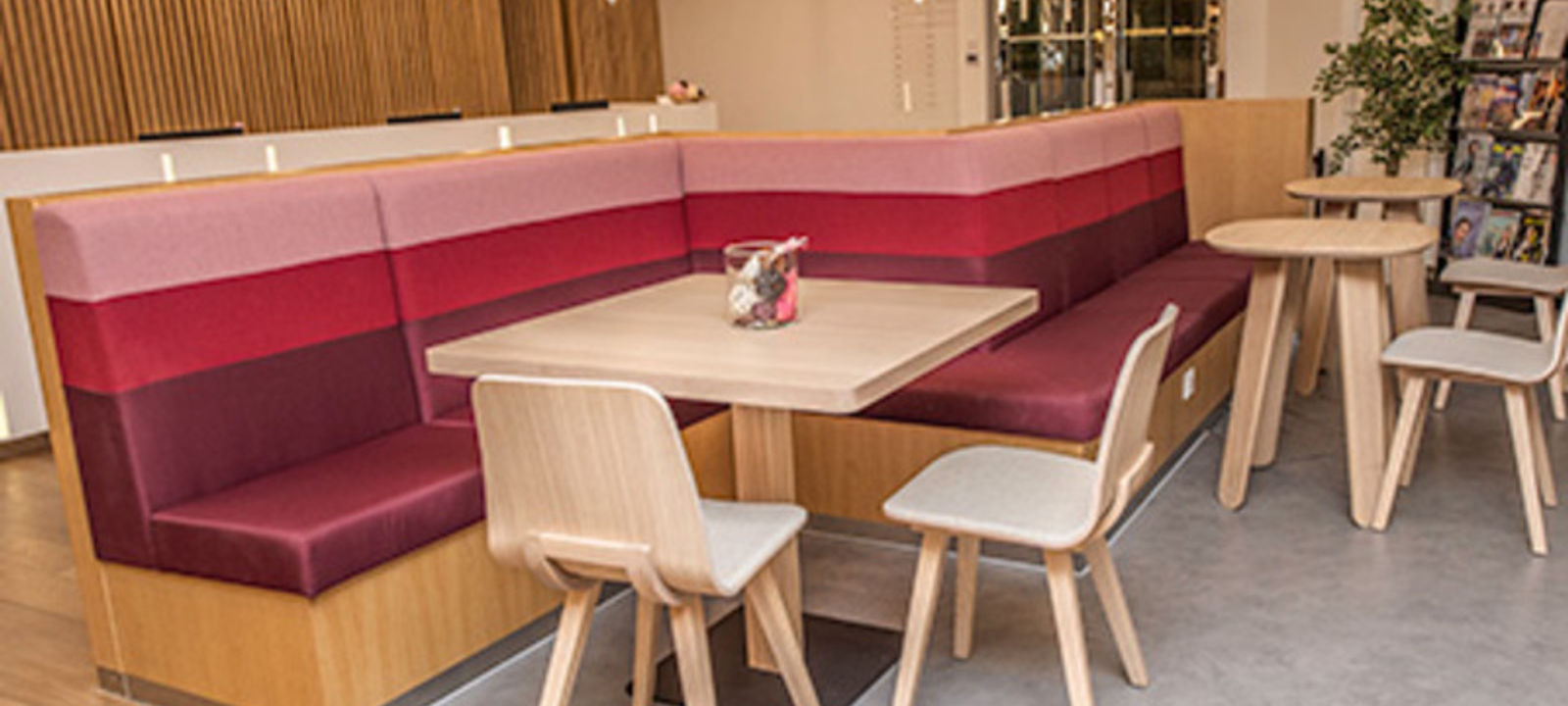 99 Queens Road Central, Hong Kong Island - Image 1