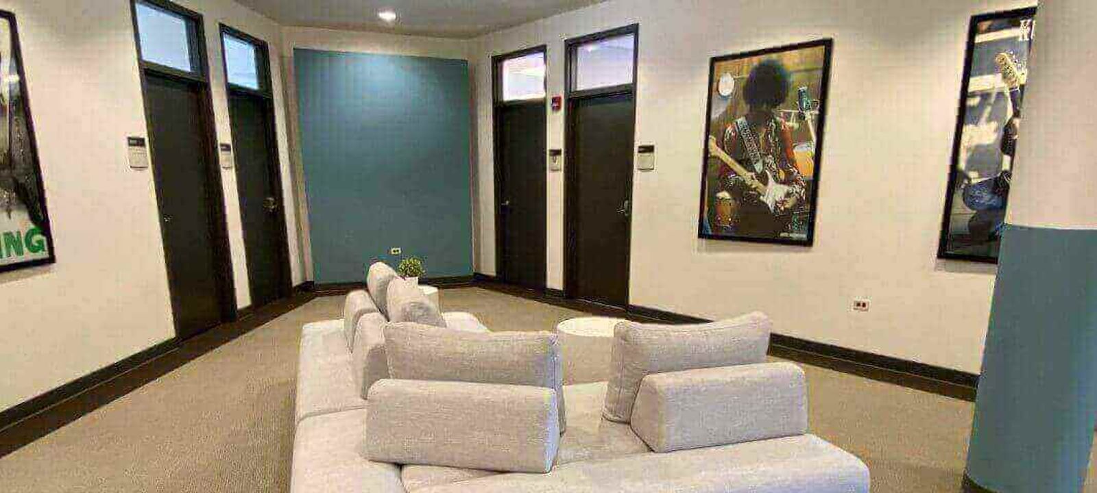 1363 Shermer Rd, Northbrook - Image 1