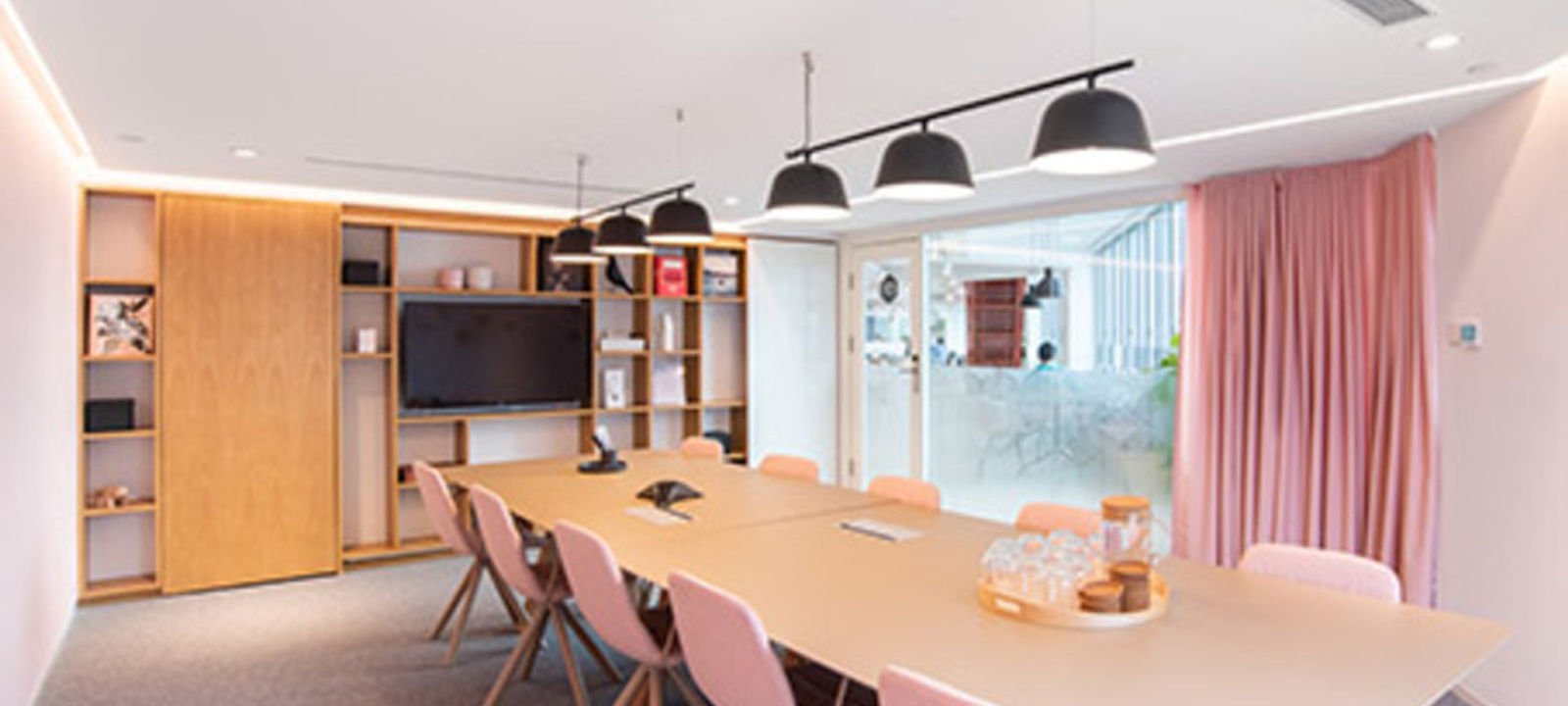 133 Wai Yip Street Kwun Tong, Kowloon - Image 1