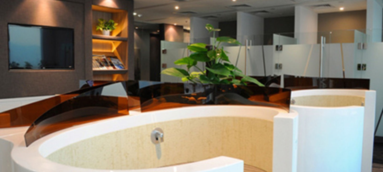 25 Westlands Road, Hong Kong Island - Image 1