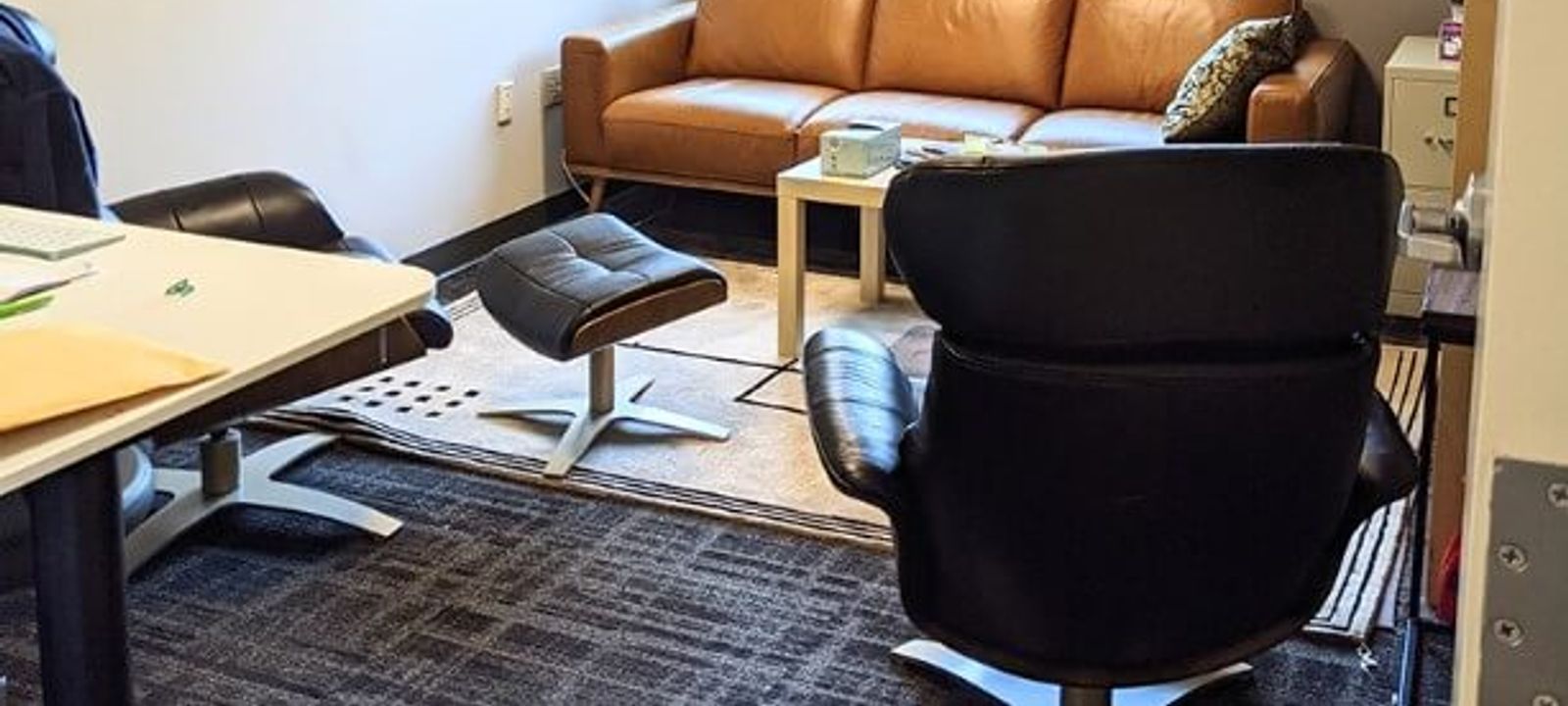 25 Braintree Hill Park, Braintree - Image 1