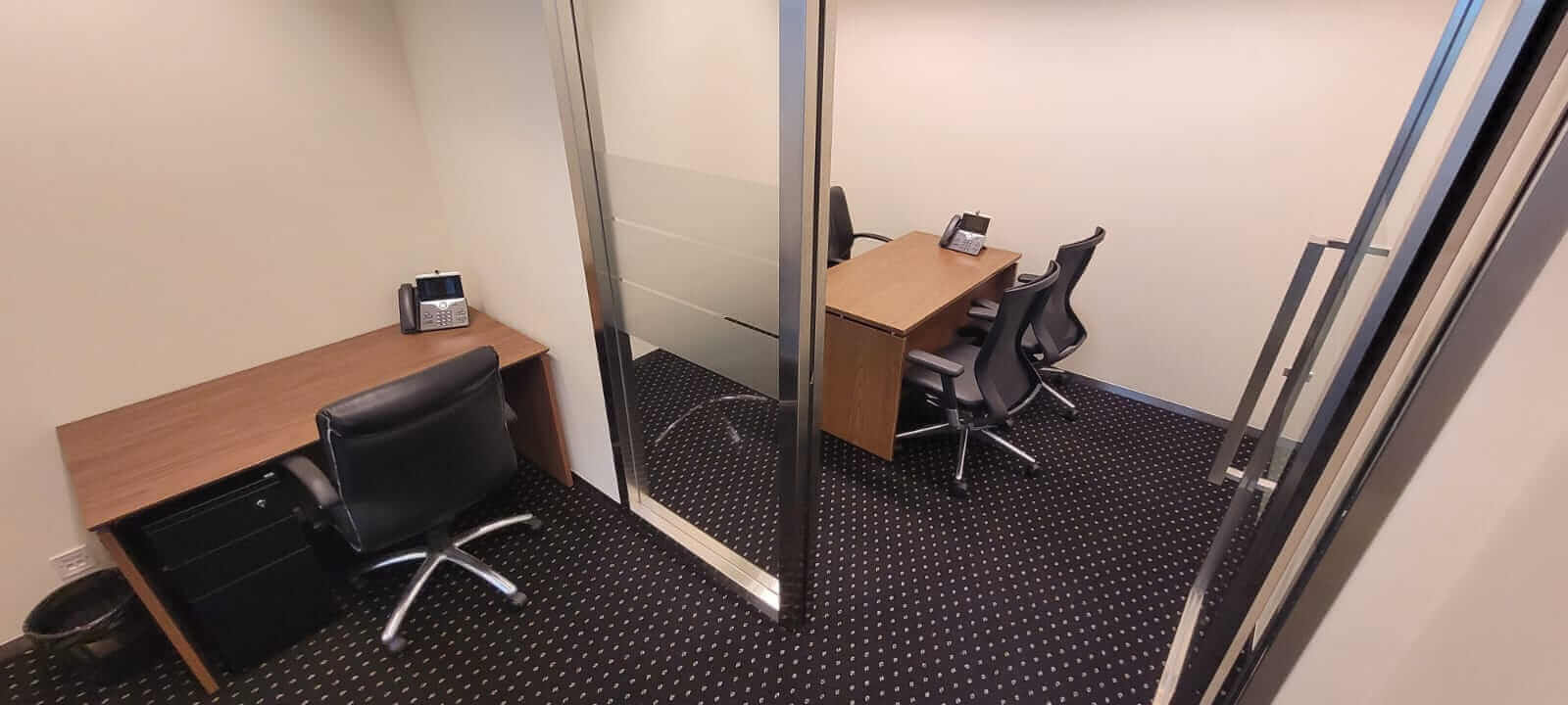 8 Finance Street, Central - Image 1