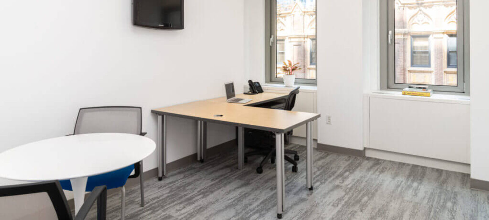 295 Madison Ave, New York - Image 1