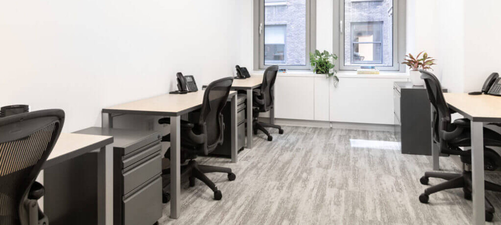 295 Madison Ave, New York - Image 1