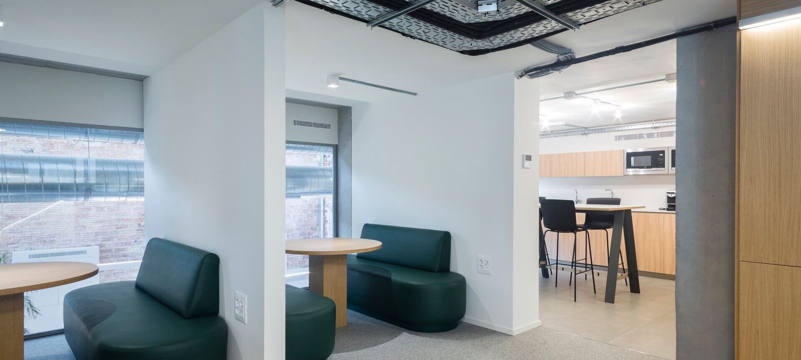 186 Carrer Del Perú, Barcelona - Image 1