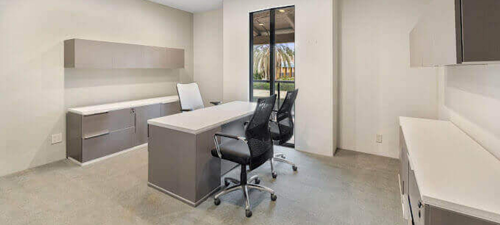 74399 Ca-111, Palm Desert - Image 1