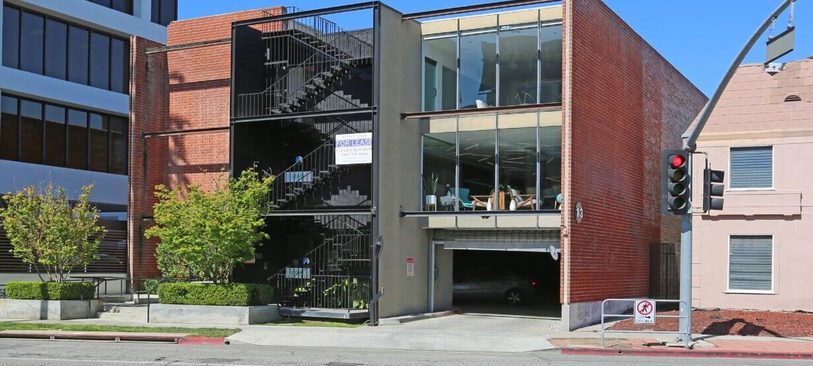 113 N San Vicente Blvd, Beverly Hills - Image 1