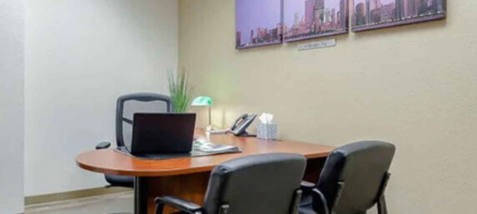 Park Plaza - Image 1